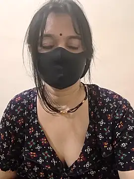 HeartlessGirl online show from 05/25/26, 03:29