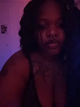 Snapshot of Nyla_xox chatting on 05/23/26, 08:35 Nyla xox online show from 05/23/26, 08:35