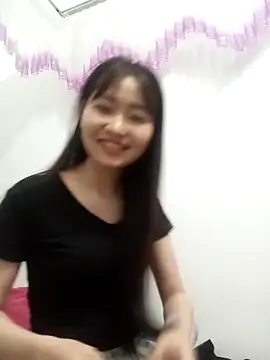 Xiangchuu online show from 03/25/26, 01:39