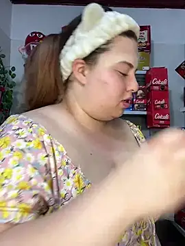 kitty  pinnk online show from 04/14/26, 07:42