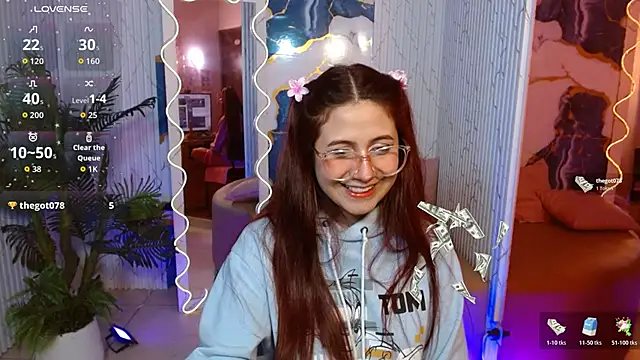 Tiiana tay online show from 04/28/26, 06:07