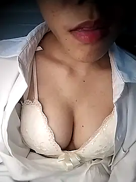 Miyumi1137 online show from 04/10/26, 12:10