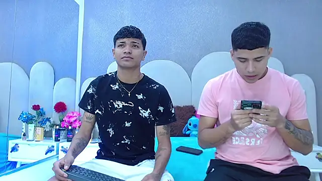party duo playboy online show from 05/10/26, 07:52