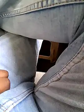 Snapshot of kumarrahul1283 chatting on 04/03/26, 09:18 kumarrahul1283 online show from 04/03/26, 09:18