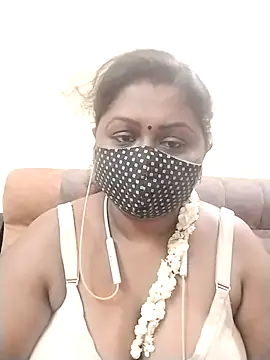 Snapshot of Tamil-Dhara chatting on 03/31/26, 05:57 Tamil-Dhara online show from 03/31/26, 05:57