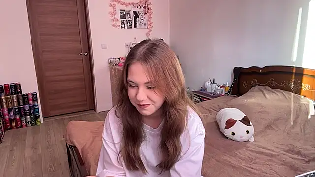 NyelleSpir online show from 05/13/26, 03:20