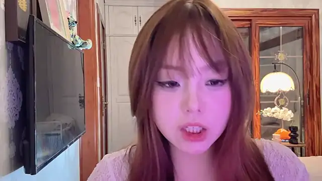 thelittlexx online show from 05/10/26, 07:35