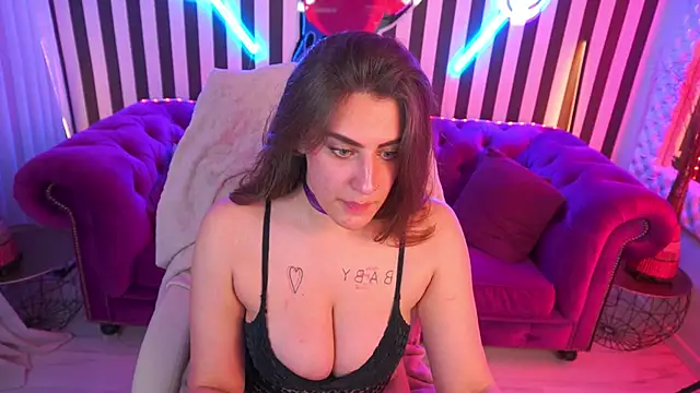 HeyKitten online show from 05/03/26, 08:48