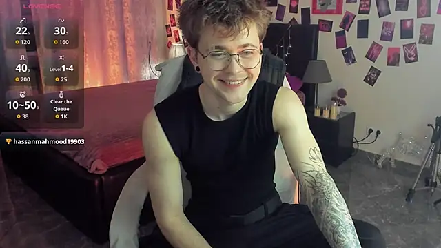 Thomas Norton online show from 03/25/26, 03:40