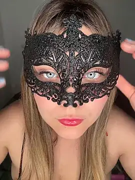 Blonde Cougar online show from 05/13/26, 06:05