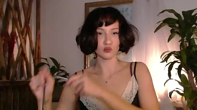 Snapshot of wanderwhitch chatting on 07/10/26, 04:20 wanderwhitch online show from 07/10/26, 04:20