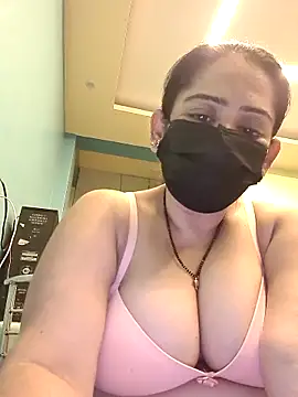 Snapshot of sonalidey5564 chatting on 04/01/26, 10:27 sonalidey5564 online show from 04/01/26, 10:27