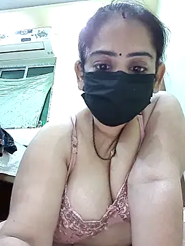 Snapshot of sonalidey5564 chatting on 05/08/26, 02:55 sonalidey5564 online show from 05/08/26, 02:55