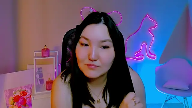 CamilaMartiez online show from 04/17/26, 01:03
