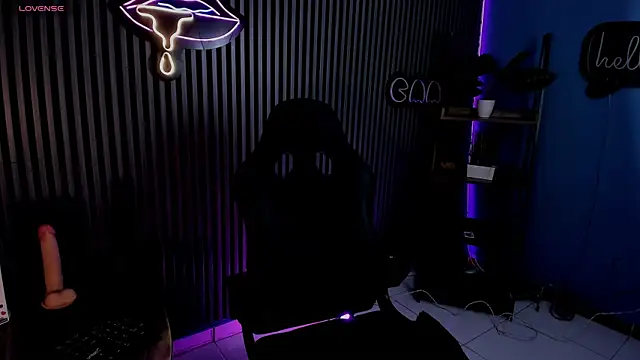 Snapshot of Luna_roose1 chatting on 04/28/26, 12:54 Luna roose1 online show from 04/28/26, 12:54