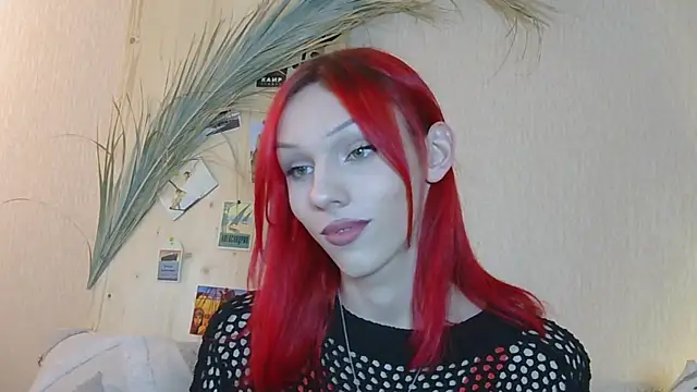 Kirana Hayes online show from 04/15/26, 01:18