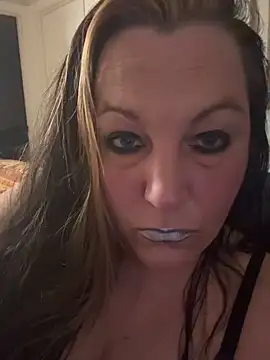 Queenemerald online show from 03/27/26, 03:23