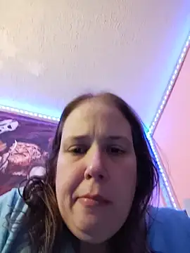 Snapshot of 023thickandjuicy07 chatting on 06/18/26, 03:07 023thickandjuicy07 online show from 06/18/26, 03:07