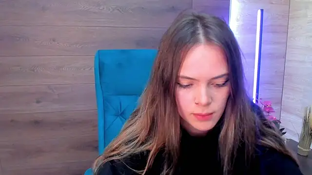 Snapshot of MaryKeyl chatting on 03/31/26, 08:15 MaryKeyl online show from 03/31/26, 08:15