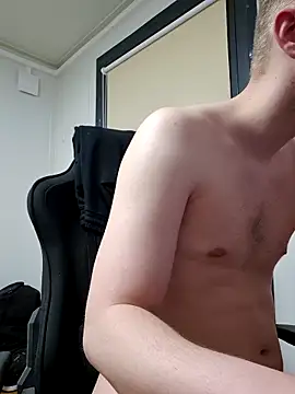 Aceyguy online show from 04/09/26, 07:19