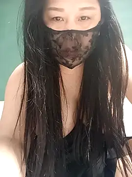 Snapshot of Llpl326 chatting on 03/29/26, 01:49 Llpl326 online show from 03/29/26, 01:49