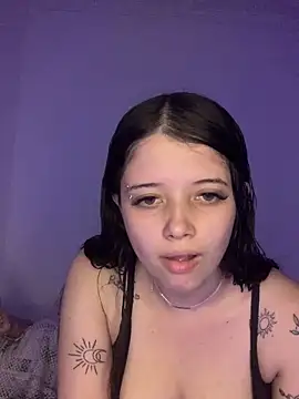 Snapshot of pricila887 chatting on 03/30/26, 07:31 pricila887 online show from 03/30/26, 07:31