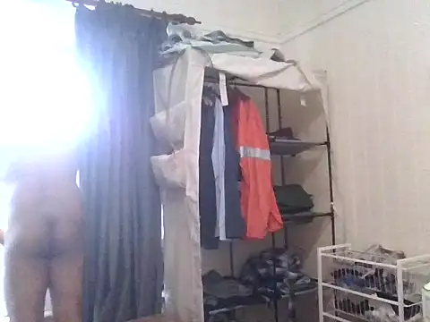 Snapshot of dcdude chatting on 12/19/24, 04:56 dcdude online show from 12/19/24, 04:56