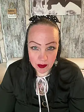 Snapshot of Noraya_ink chatting on 05/01/26, 08:19 Noraya ink online show from 05/01/26, 08:19