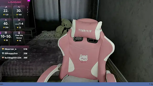 Snapshot of Loly_Cuttie chatting on 04/11/26, 07:45 Loly Cuttie online show from 04/11/26, 07:45
