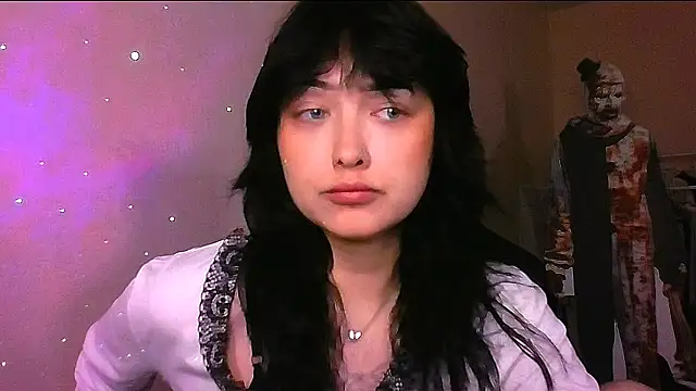 Katarina Fox  online show from 03/30/26, 11:22