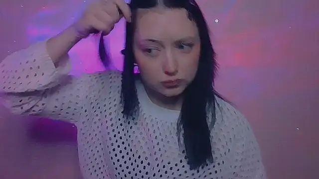 Katarina Fox  online show from 04/07/26, 12:38