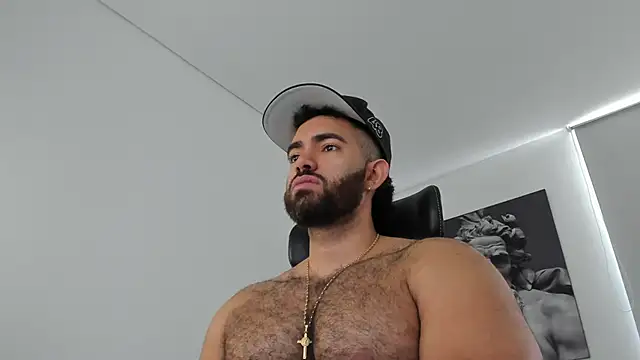 simonleon27 online show from 05/17/26, 04:25