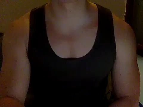 Snapshot of haa106 chatting on 04/05/26, 04:26 haa106 online show from 04/05/26, 04:26