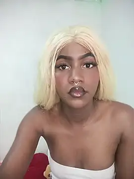 KatyBelle  online show from 05/25/26, 07:09