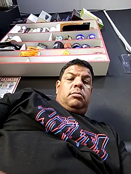 Danielleon12  online show from 03/28/26, 07:13