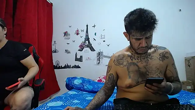 Snapshot of allison_maxtattoo_ chatting on 05/06/26, 02:19 allison maxtattoo online show from 05/06/26, 02:19