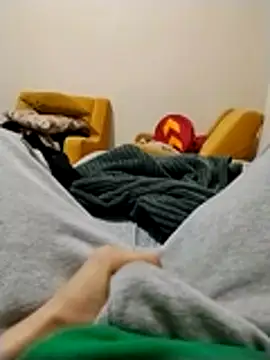 y2561 online show from 04/03/26, 11:58