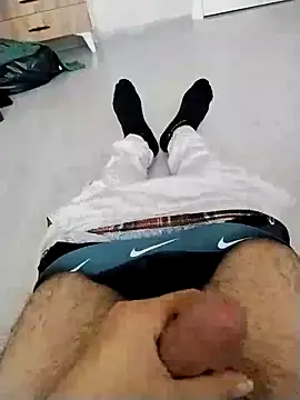 y2561 online show from 04/12/26, 11:15