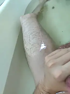 Favesimper online show from 04/15/26, 05:36