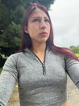 Snapshot of Debby_ryann chatting on 04/05/26, 04:37 Debby ryann online show from 04/05/26, 04:37