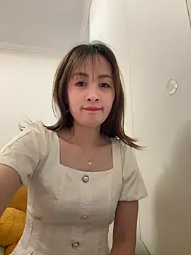 Yang 218 online show from 04/30/26, 06:53