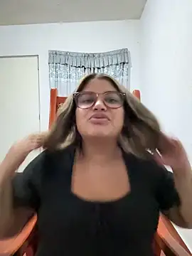 C1N09 online show from 06/08/26, 05:08