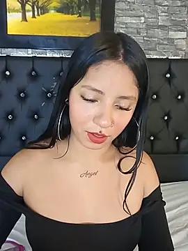  Carolyn online show from 05/15/26, 03:13