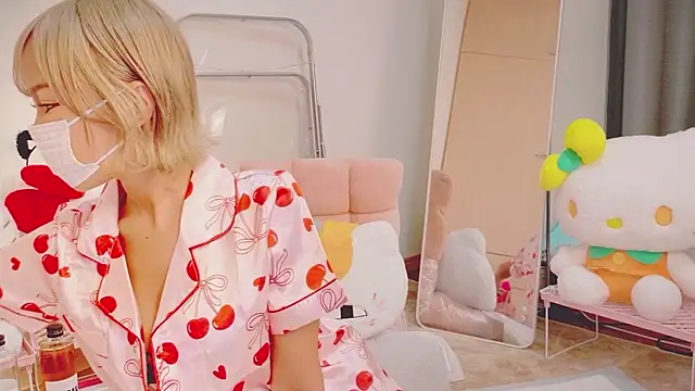 Snapshot of baby__cherry__ chatting on 05/30/26, 12:13 baby cherry online show from 05/30/26, 12:13