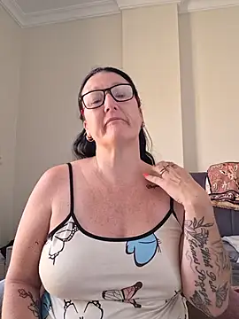 Flirty Siennax online show from 07/17/26, 08:54