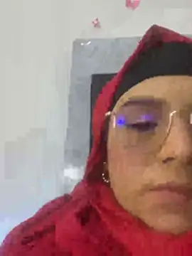 Snapshot of alia_asad chatting on 06/19/26, 01:04 alia asad online show from 06/19/26, 01:04