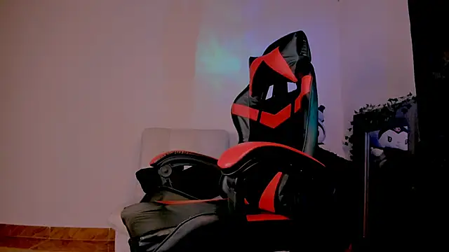 mathew hot21 online show from 04/05/26, 04:15