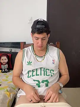Snapshot of Johannes_mills chatting on 05/02/26, 02:44 Johannes mills online show from 05/02/26, 02:44