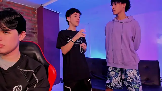 Good boys18 online show from 05/15/26, 12:34