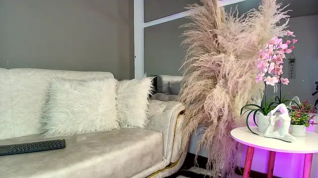 Zoee 8 online show from 05/29/26, 01:31